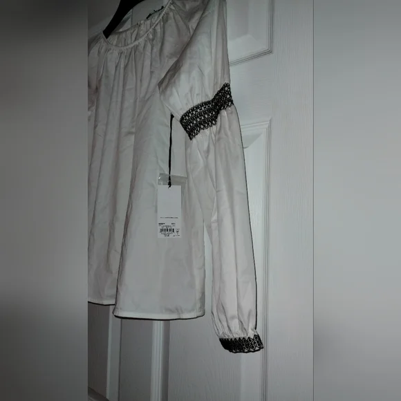 Elizabeth James Women's Pheasant Blouse - Picture 2 of 12